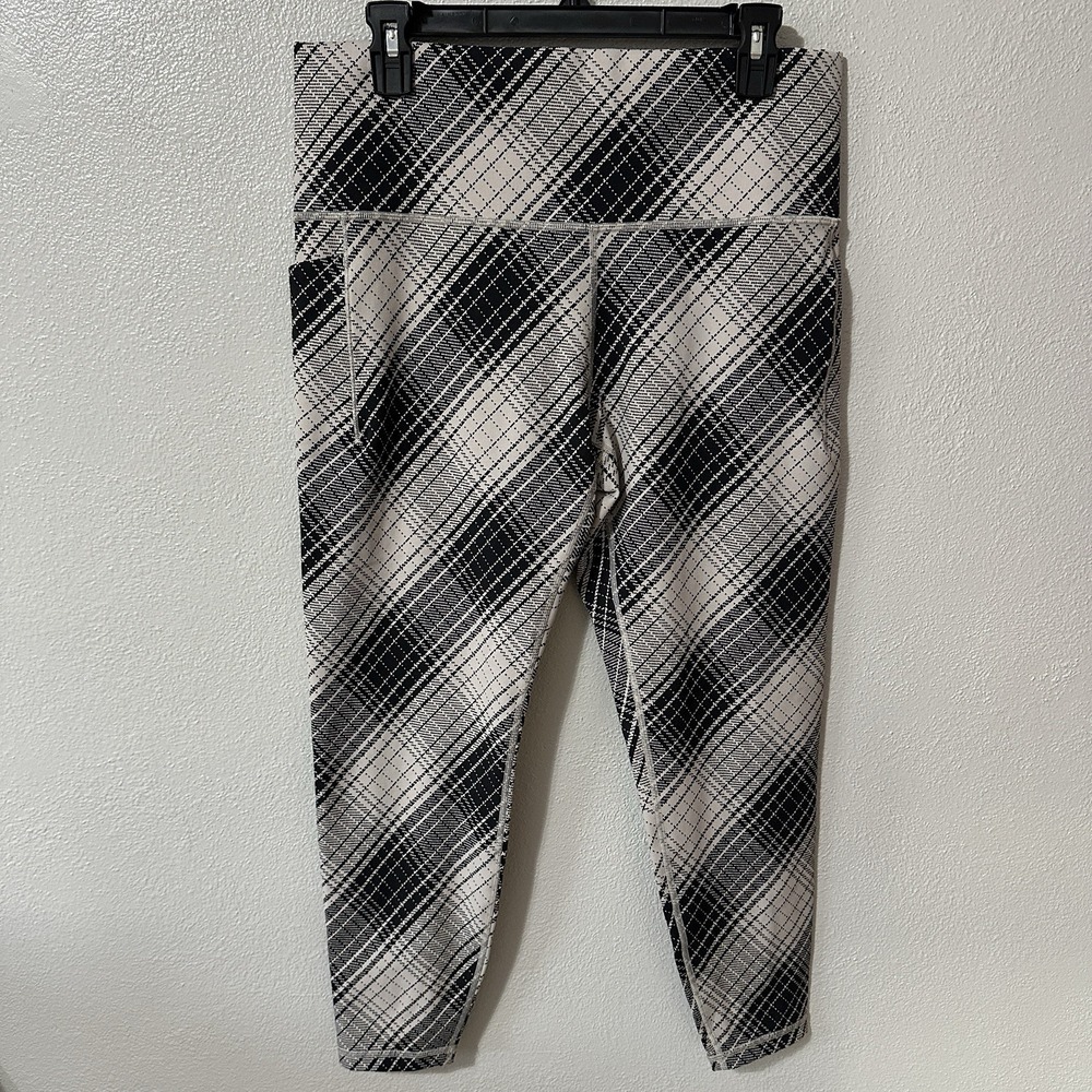Athleta Salutation Stash Textured Tight Plus Size 1X Black Ivory Plaid Leggings
